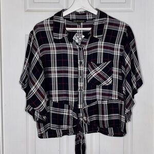 Women’s XL Soulmates Black & White Plaid Button-Up Tie Top NWT